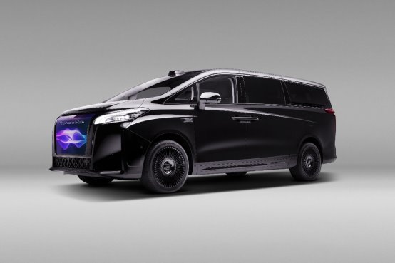 贾跃亭新物种FX Super One全球首发 桥梁战略赋能中国车企重构全球汽车格