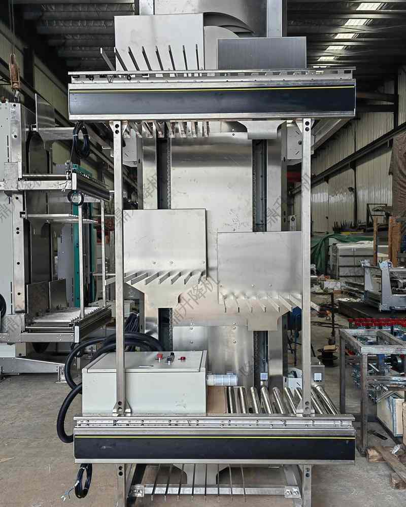 叉臂式循环提升机：驱动垂直效率的隐形引擎 2025-07-25(图2)