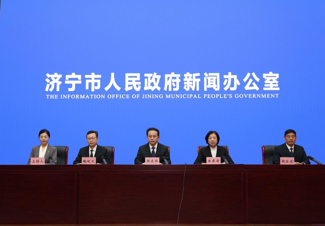 济宁:农作物耕种收综合机械化率突破93%(图1) 济宁:农作物耕种收综合机械化率突破93%(图1)