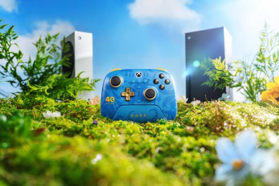 Xbox无线授权，八位堂×Rare 40周年纪念版手柄上市(图2)