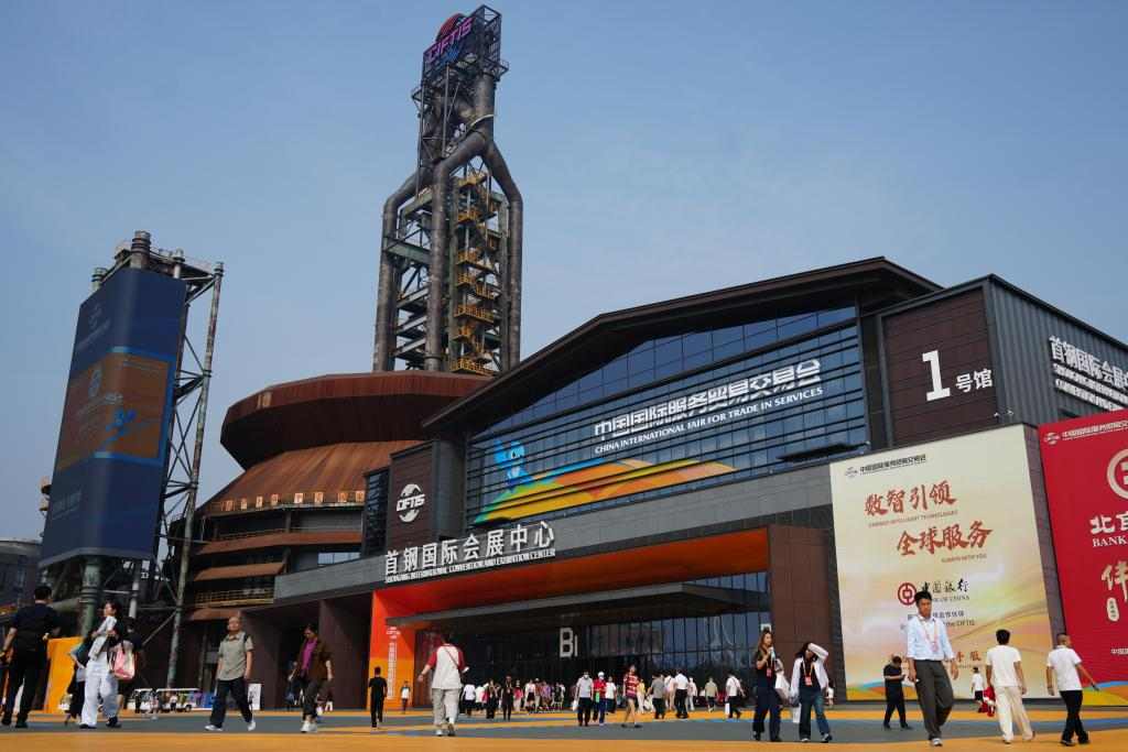 “生产线”变“风景线”,解锁工业旅游新体验(图1) “生产线”变“风景线”,解锁工业旅游新体验(图1)