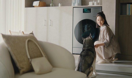 悦己生活，从“净”开始：三星AI神系列家电开启精致生活新篇章(图2)