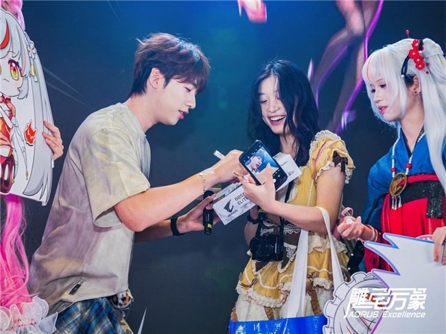 BW2025技嘉AORUS战力全开，次元突破！硬核电竞引爆文化狂潮(图28)