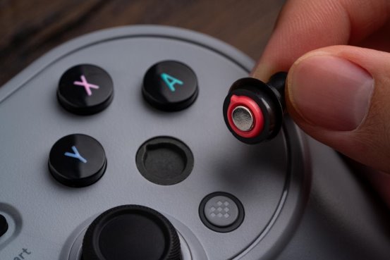 八位堂十二周年献礼！复古旗舰Pro 3蓝牙手柄正式发布(图6)