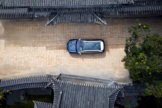 稳坐50万级销冠！问界M9重新定义豪华出行新标杆(图3)