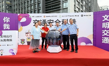 向非机动车不文明行为说“不” 北京政企联动举办交通安全科普系列活动