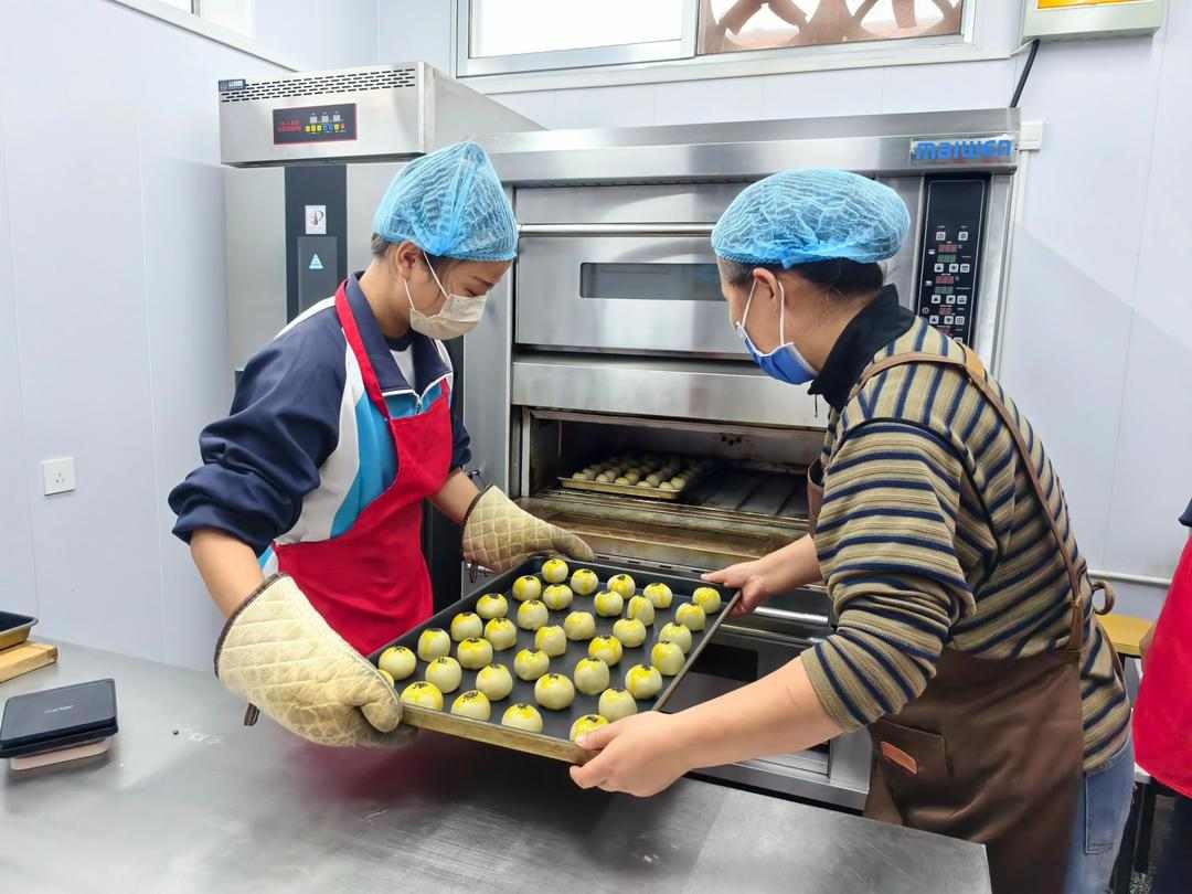 憨兜家园：为“星星”点灯，破解大龄心智障碍者“毕业即回家”困局(图2)