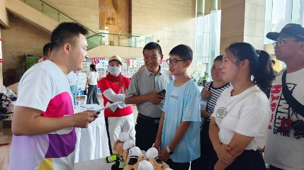 守护市民出行安全 郑州交警联动九号公司启动电动车安全百日行动(图5)