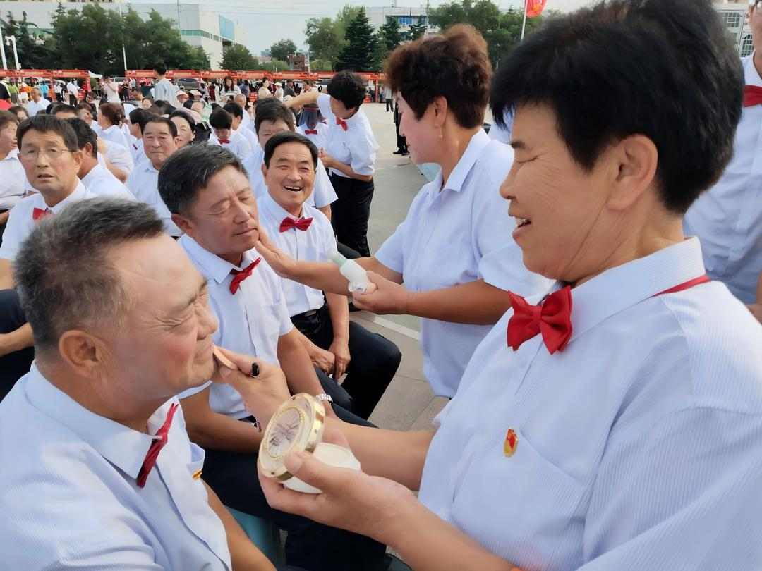 蹲点调查｜村歌起，村落兴(图6)