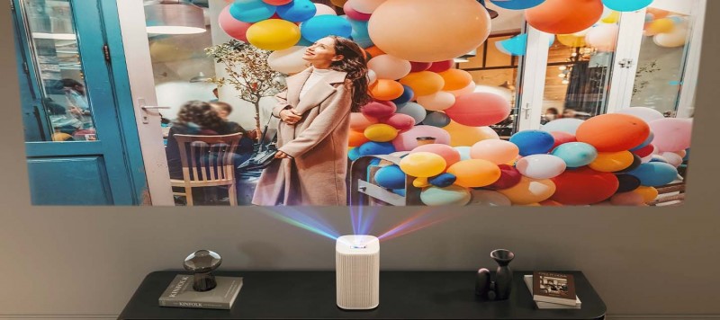 三星绚幕激光投影仪Premiere 5，揭秘指尖玩转巨幕观影的创新逻辑(图3)