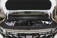 宜商宜家还省油」荣威iMAX8 DMH：搞定所有场合(图1)